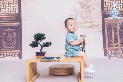临朐可爱的企鹅宝宝
